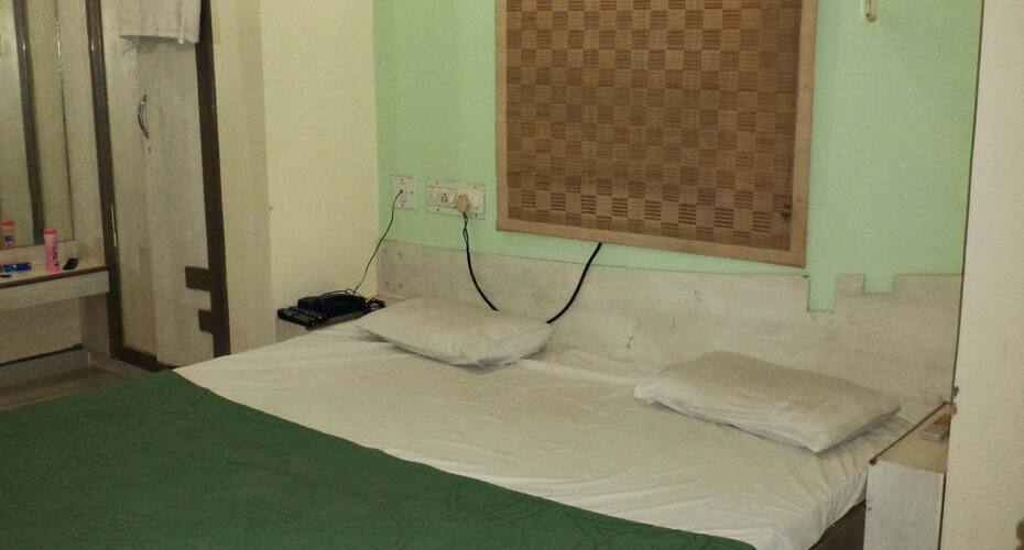 Hotel Saturn Residency, Surendranagar 5